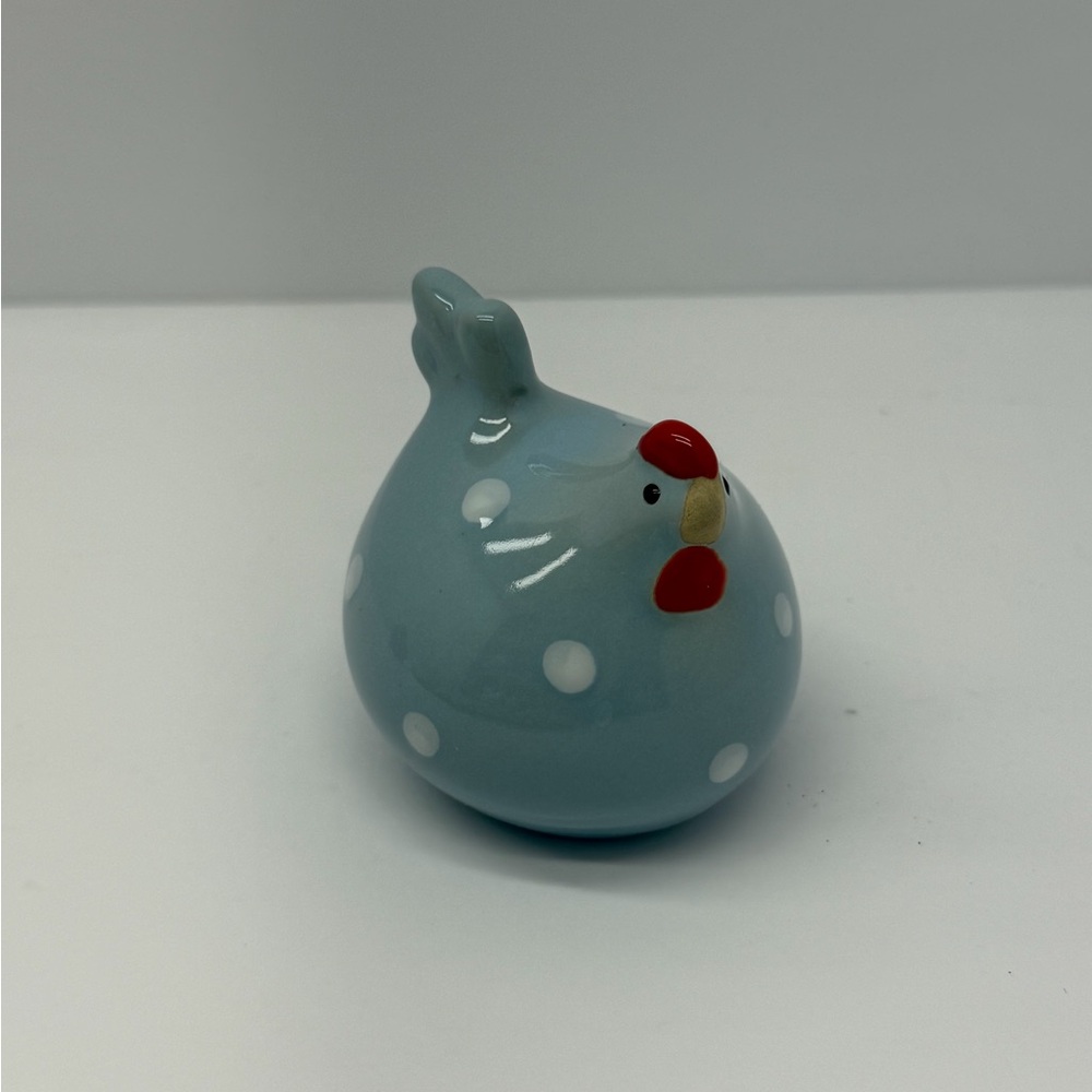 Vintage Ceramic Chicken Figurines Set Cottagecore set of four 2.5” - Picture 3 of 8